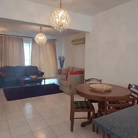 Spacious 2 Bedroom