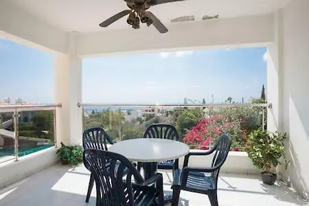 Apartament Spacious 2 Bedroom Peyia